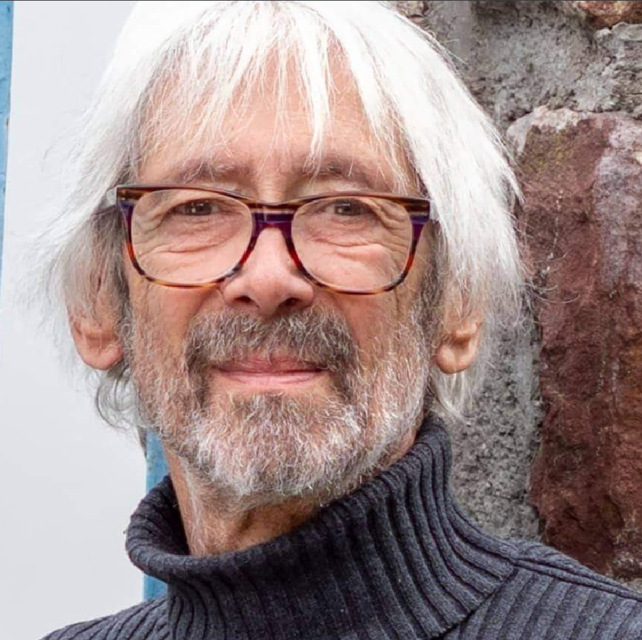 Devecsery László (1949 – )